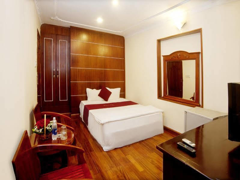 Thangnguyen Hotel Дананг Экстерьер фото